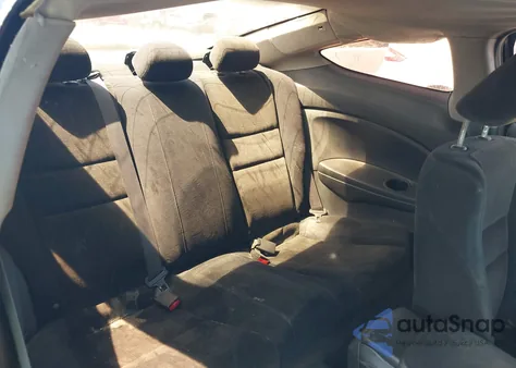 2010 Honda Accord 2.4 Lx-S z USA, uszkodzony, nr VIN 1HGCS1B3XAA002212